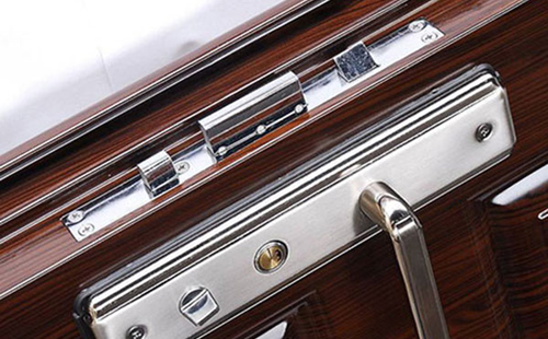 靖宇24小时上门开锁公司